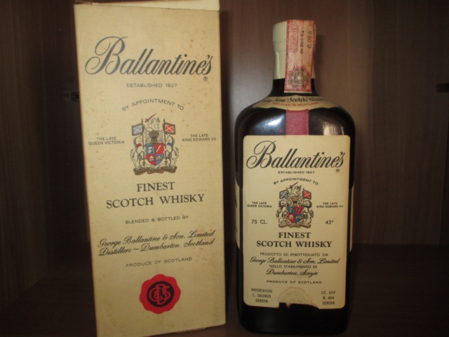 Ballantine's Old bottle